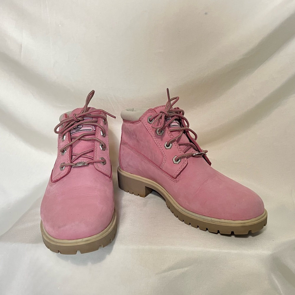 🌲 Pink Timberland Cold Weather Boots Nellie Chukka Ankle Booties